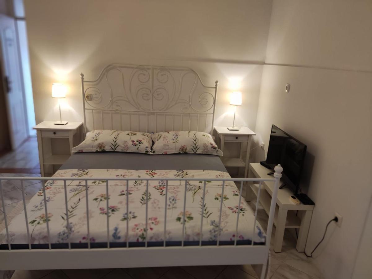 Apartment Dalma Podgora Esterno foto