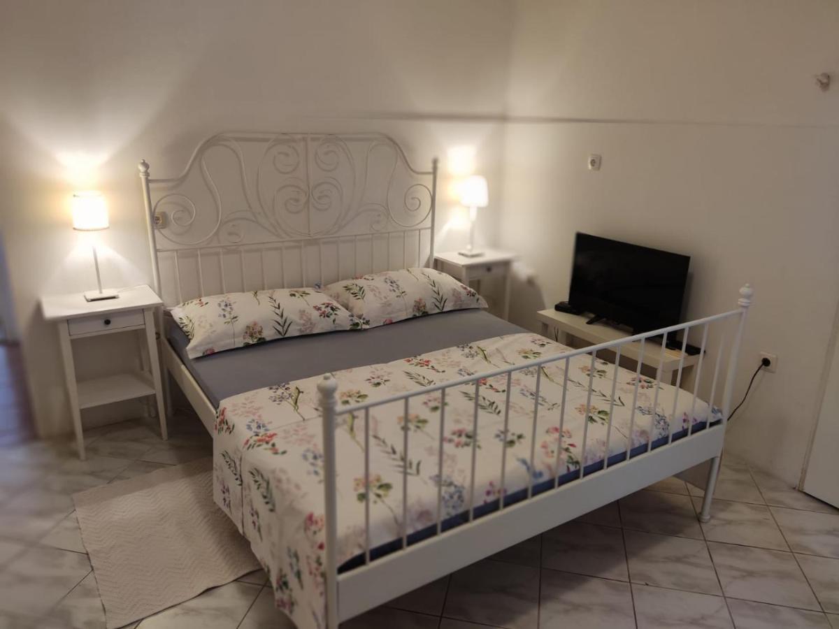 Apartment Dalma Podgora Esterno foto