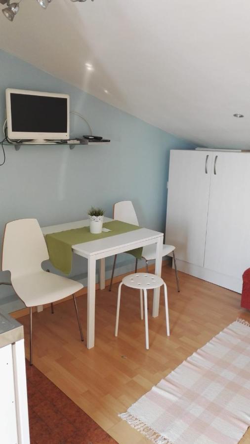 Apartment Dalma Podgora Esterno foto